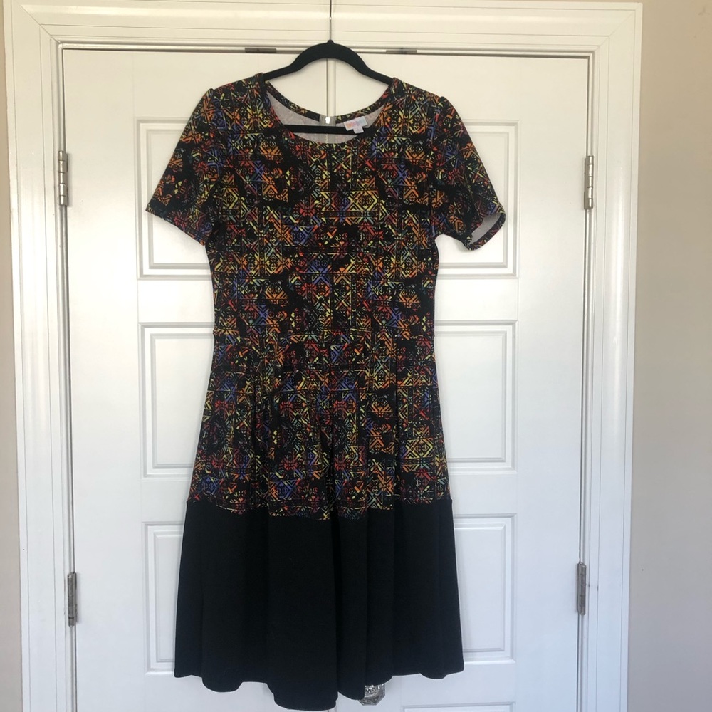 LuLaRoe Amelia dress- dipped!